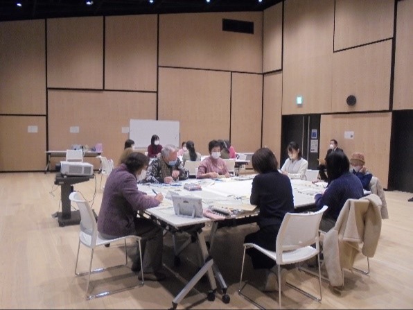ワークショップ新図書館開館3周年記念の様子1